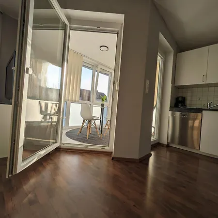 Laura Buchen (Odenwald, Baden-Wurttemberg)